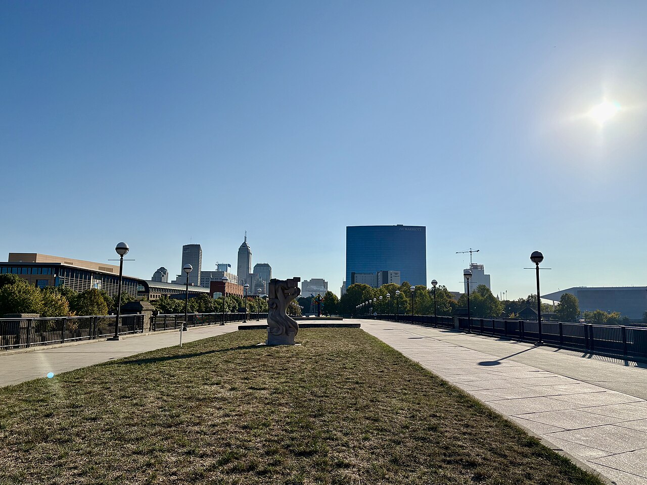 Indianapolis skyline from the White River Trail